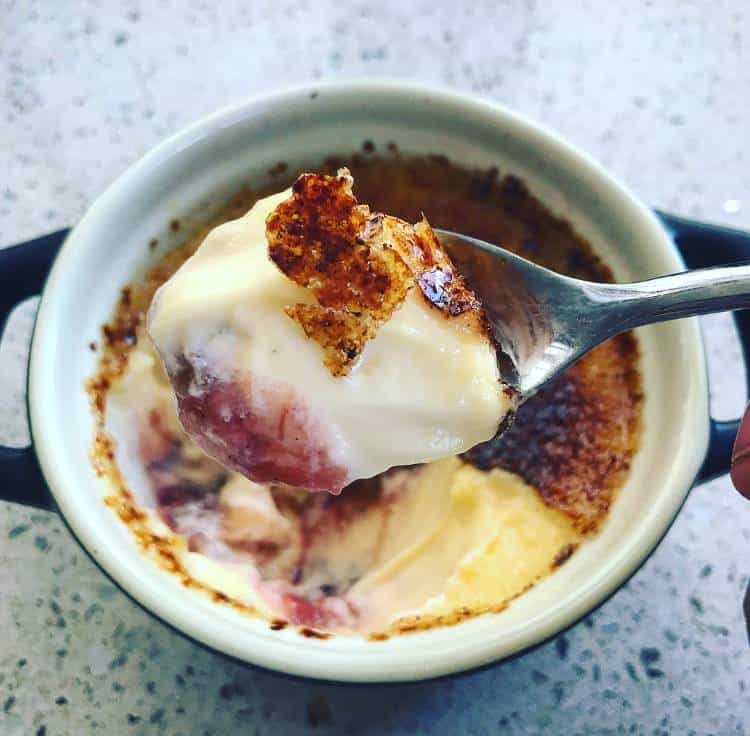 Rhubarb creme brulee