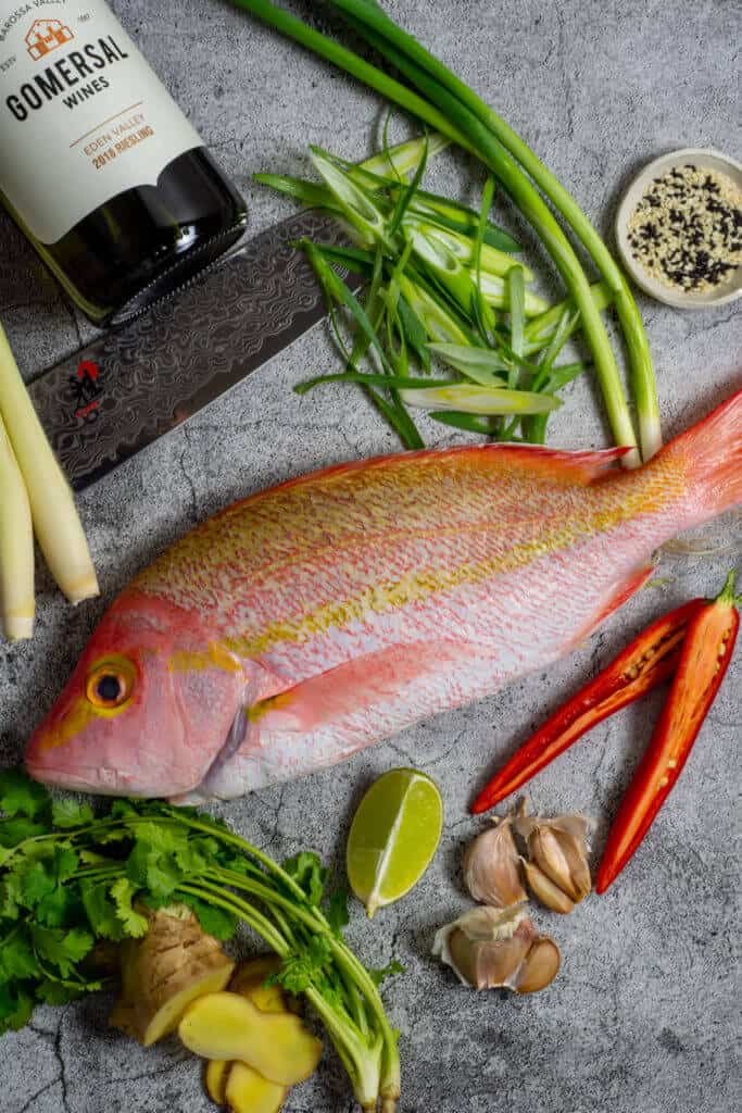 whole hussar and ingredients to make en papillotte